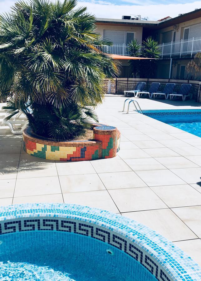 Amerique Hotel Palavas - Piscine - Plage Exterior photo